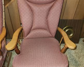 Qty 2 glider chairs