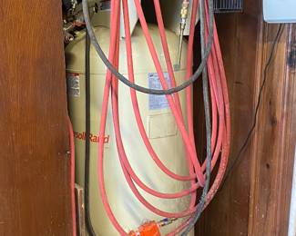 Ingersoll Rand 5-HP 60-Gallon  air compressor 