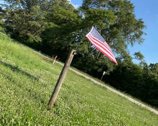 DO NOT TURN ON CLACK ROAD. LOOK FOR THE AMERICAN FLAG AND OUR ESTATE SALE SIGN DIRECTING YOU TO THIS SALE!