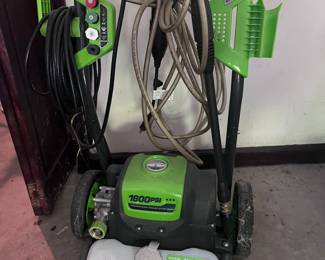 Greenworks 1800 psi power washer
