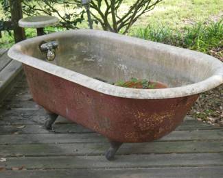 Antique claw-foot tub