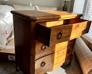 Port Eliot 3-drawer Chest with drawer open