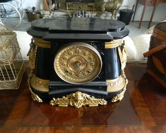 antique mantel clock