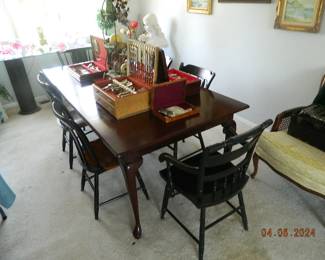 .dining room table