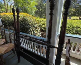 Vintage Pineapple Twin Size Bed