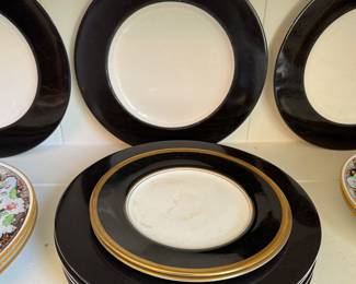 CoalPort Athlone-Brown
Made in England