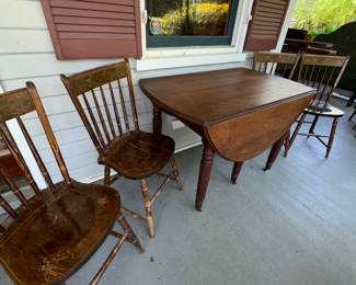Drop Leaf Table w / 4 Hand Painted Antique Americana Wood Chairs