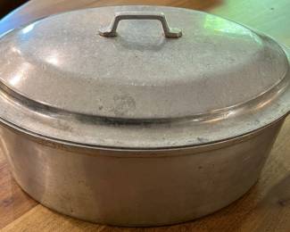 Miracle Maid Cookware Covered Pot 