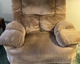 Microfiber rocking recliner 

Available for presale
