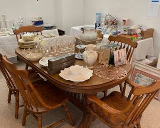 8 chairs and table - Ethan Allen