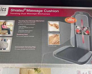 HOMEDICS SHiatsu Massage Cushion With HEAT Powered 