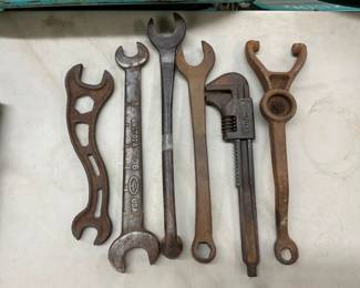 COLLECTION WRENCHES