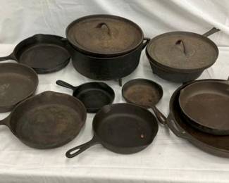 COLLECTION CAST IRON