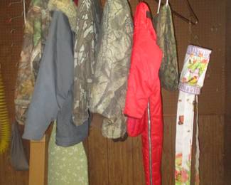 HUNTING CLOTHES