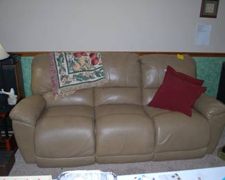 Lazyboy recliner sofa