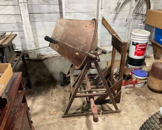 CEMENT MIXER