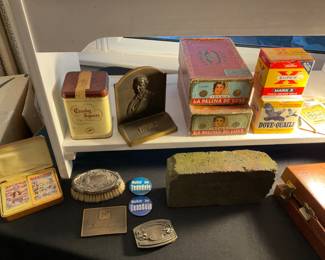 VINTAGE COLLECTIBLES 