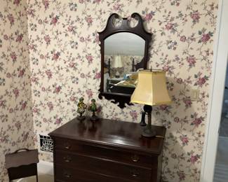 ANTIQUE DRESSER