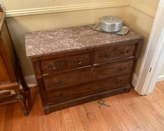 ANTIQUE MARBLE TOP CHEST