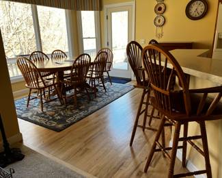 Oak Dining Table with Windsor Back Chairs. 3 Windsor back Barstools 