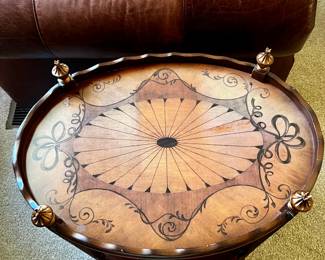 BEAUTIFUL OVAL TRAY TABLE