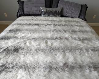 FAUX FUR Bedspread (covers queen size bed)