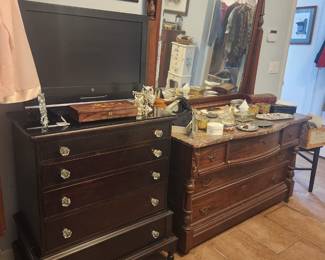 Dresser, Antique dresser with adjustable mirror