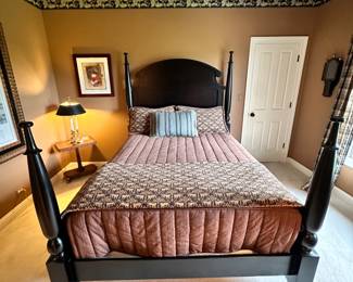 Queen Size 4 Post Bed with Mattress 