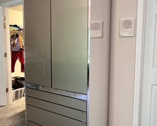 CONTEMPOARY ENTERTAINMENT CABINET