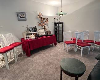 SET OF 8 RED AND WHITE DINING CHAIRS