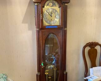Grandfather Clock by Sligh, made in USA, 82x25x14, model 0882.1, Tall Case