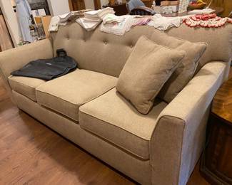 Lazy Boy 80inches Queen Sleeper sofa, mahogany fabric, style 510634