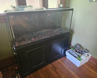 40 gallon fishtank and accessories excellent condition
