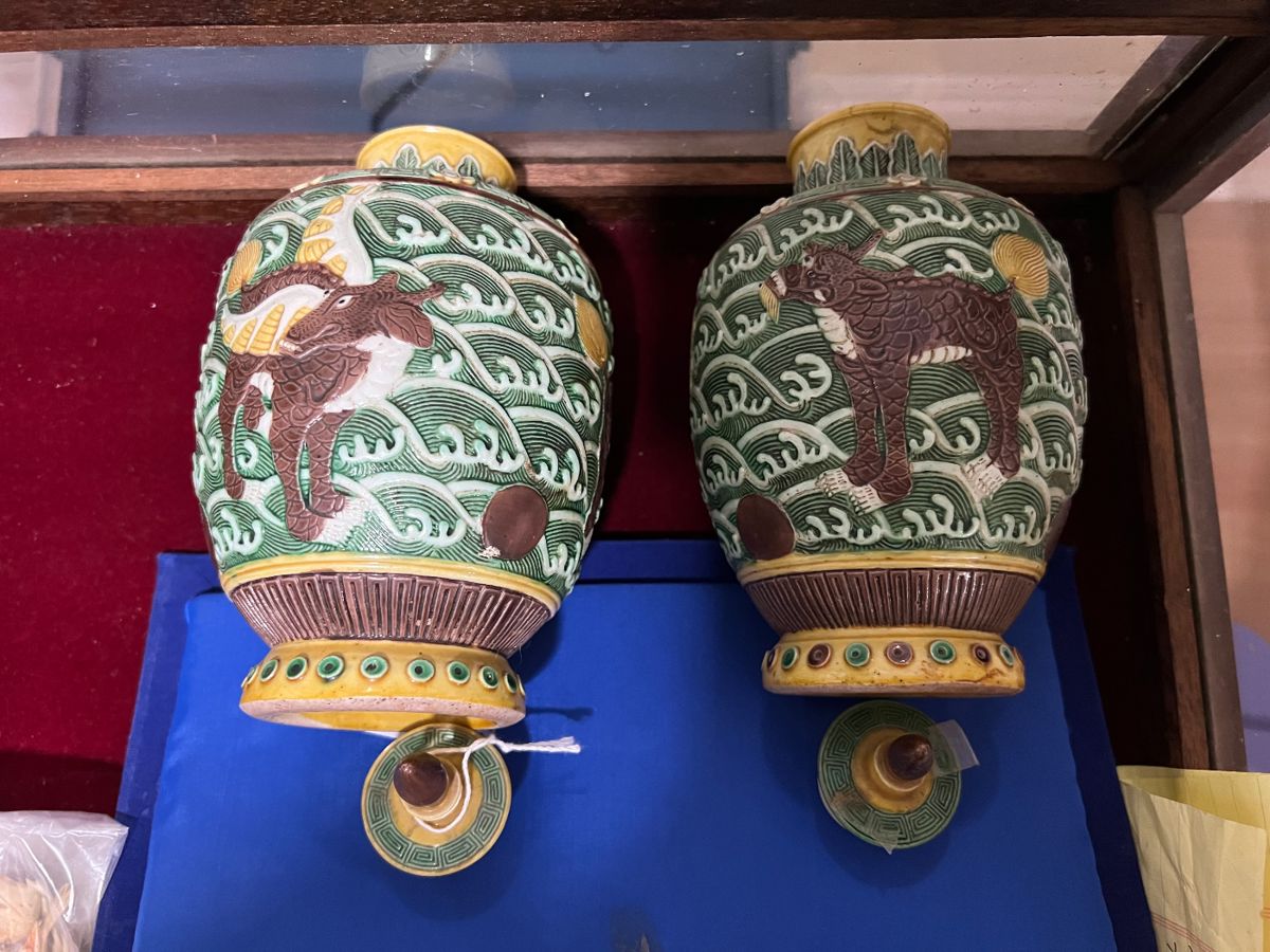 This fine pair of covered urns will be up for Private Bids Only.   Please contact Liberty Antiques for your Offer.  Thank you.