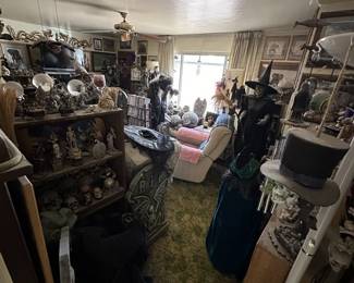 witches halloween gargoyles goblin skeleton  skull 