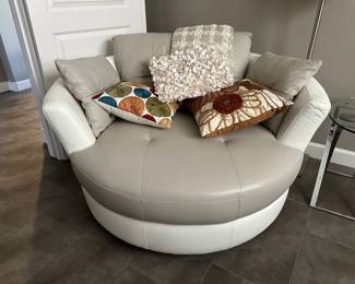 circular sofa chair 