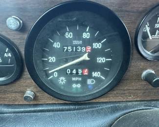 1978 Fiat 124 Spider - 75140 miles 