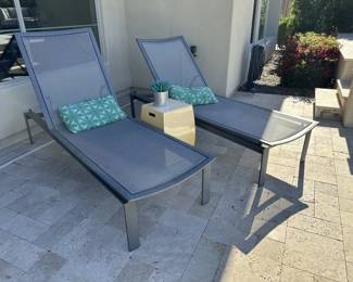 patio loungers 