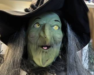 witches halloween gargoyles goblin skeleton  skull 