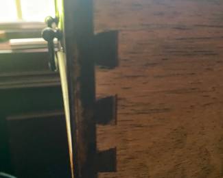 EXECUTIVE DESK BY SOUTH HAMPTON