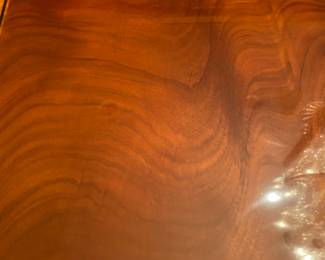 STUNNING BAKER DINING TABLE AND 10 BAKER CHAIRS