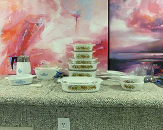 CORNING "SPICE OF LIFE" IN MANY SIZES