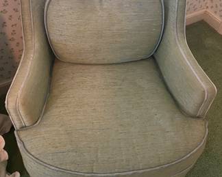 Heritage Upholstered Chair