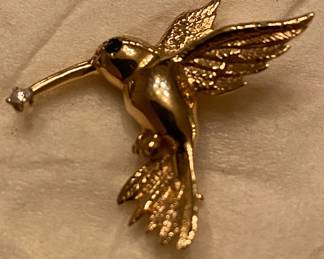 Small 14K Gold Hummingbird Brooch