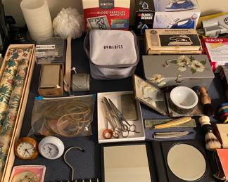 Straight Razors/Barber Shears/Shaving Mirror