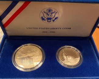 1986 Silver Liberty Two Coin Set