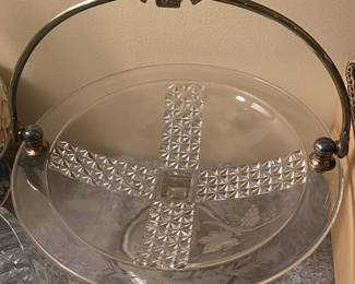 Glass Pedestal Basket