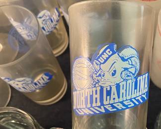 UNC Glass Set