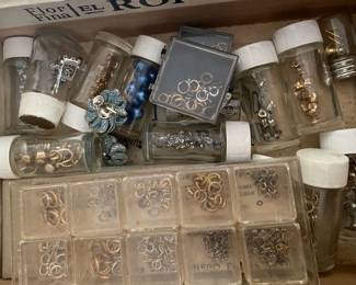 Costume Jewelry Pieces