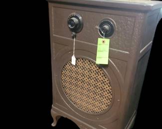 Atwater kent stove radio